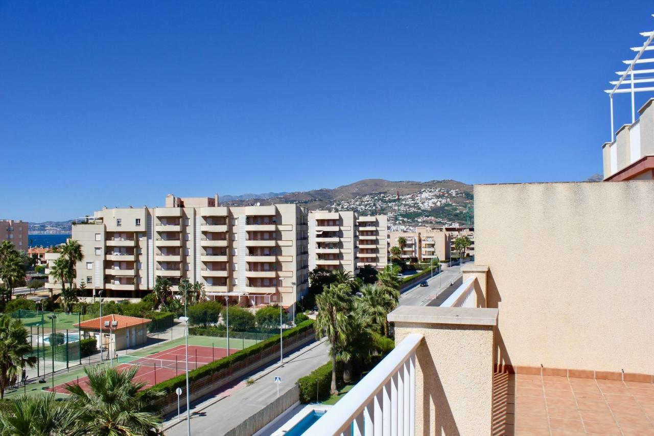 Espectacular Atico Con Parking Y Terraza Con Bbq Apartment Salobreña Екстериор снимка